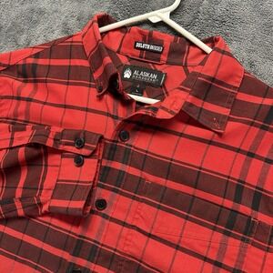 Alaskan Hardgear Duluth Untucked Button Down Shirt Mens Large Red Buffalo Plaid